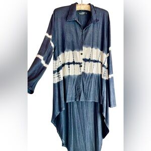 Navy and White Tie-dye Button-Up Tunic Sz M